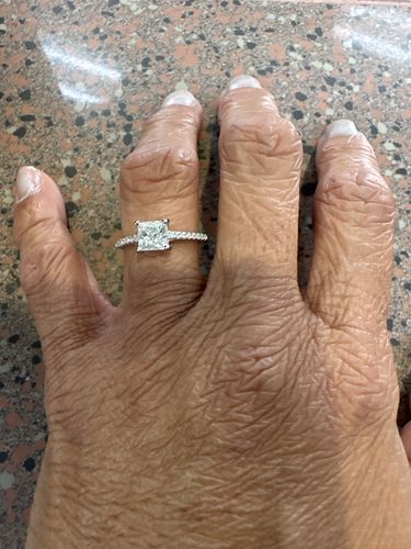 Customer photo review of 【#46】925 Sterling Silver Princess Cut Moissanite Rings