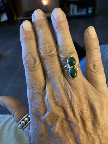 Customer photo review of Linda Yazzie Malachite & Sterling Silver Ring