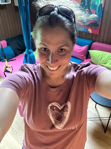 Customer photo review of Bergverliebt - Damen Premium Organic Shirt