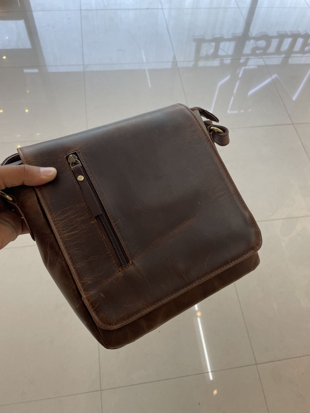 Customer photo review of Men's Daily Messenger