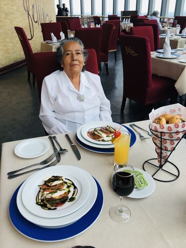 Customer photo review of Menú Golden