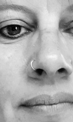 Customer photo review of Faux piercing au nez : Xena