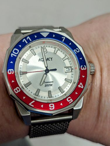 Customer photo review of Aquacy Hei Matau Oceanum Men's Automatic 200M Silver Dial Dive Watch ON.SL.BL.RD.MH