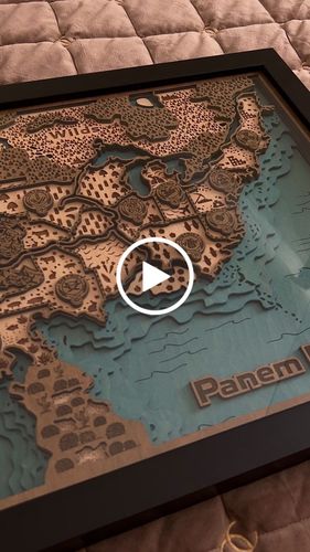 Customer video review of THE HUNGER GAMES 3D MAP