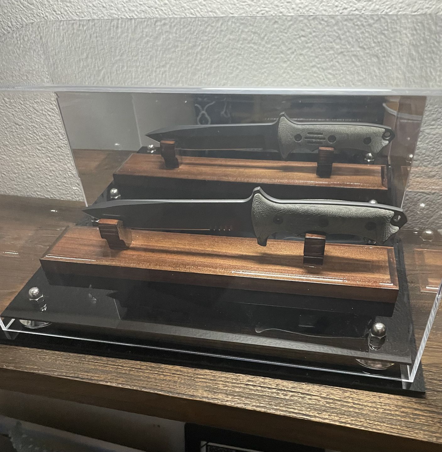 Customer photo review of Acrylic Large Single Shoe Display Case for Basketball Shoe, Soccer, Football Cleat - 15x8x9 Mirror No Wall Mount (V11/A013)