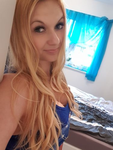 Customer photo review of Magnifiquelashes - Volume 3er Box