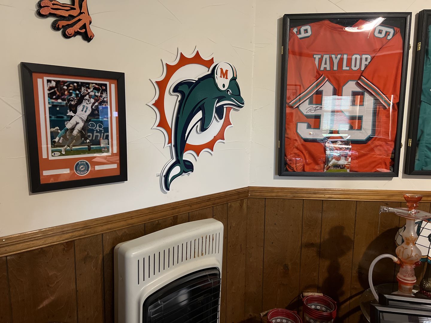 Customer photo review of Miami Dolphins Throwback "1997" 3D Vintage Metal Wall Art