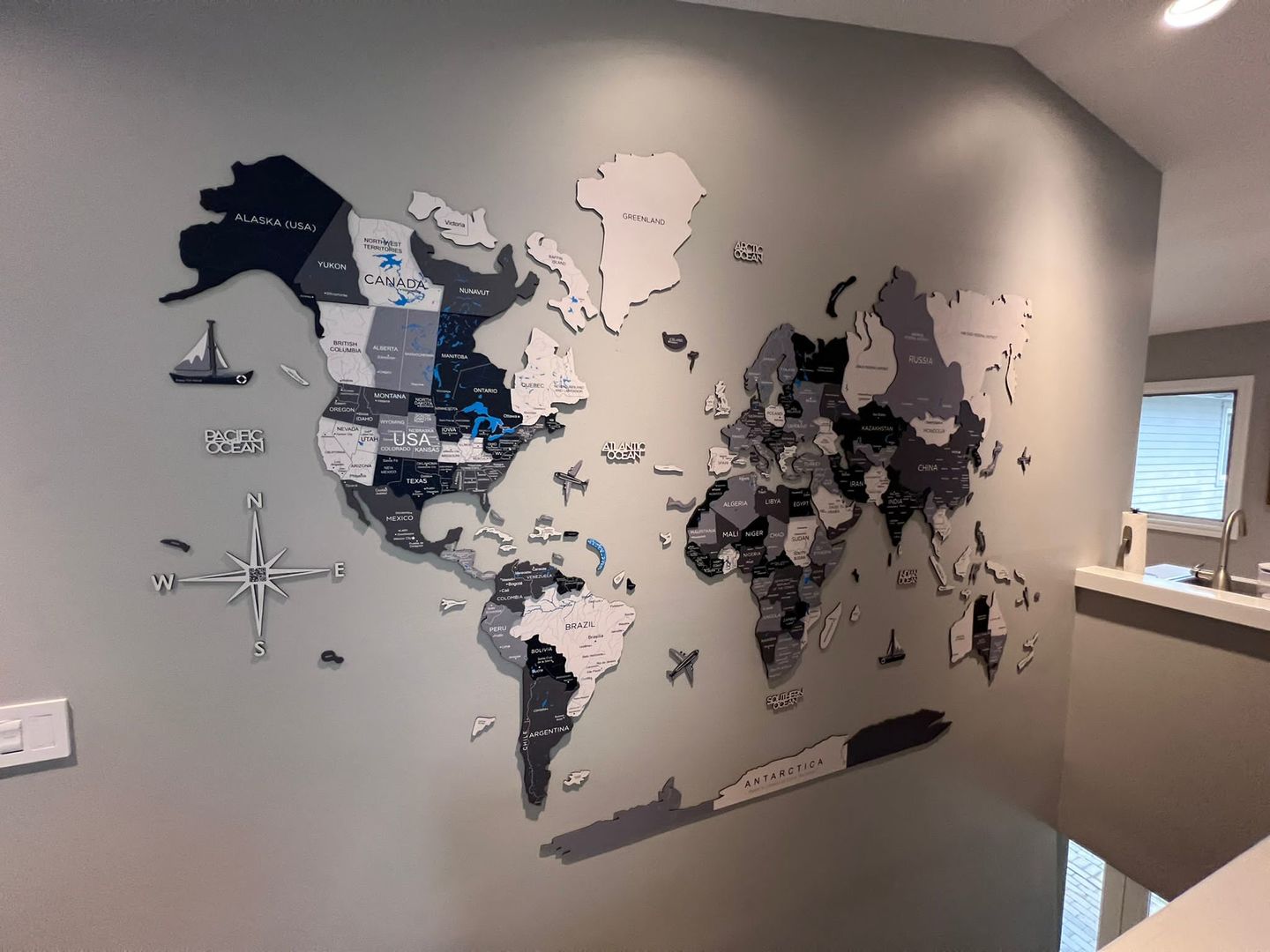 Customer photo review of Mappa del Mondo 3D in Legno Nordik
