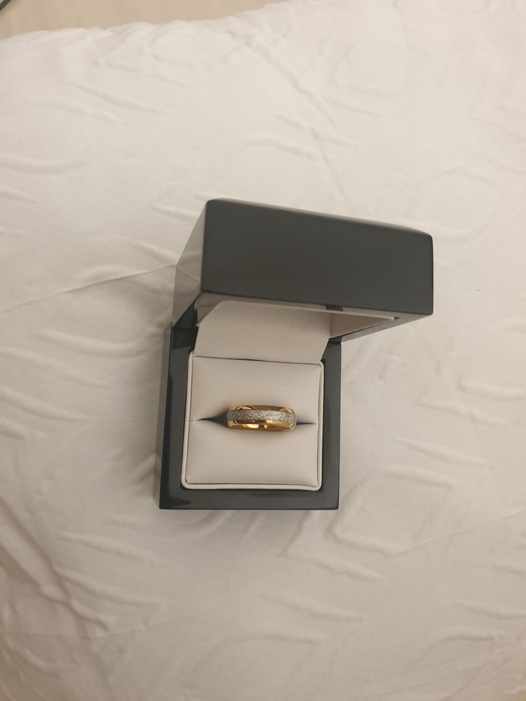 Customer photo review of The Golden Steel 6mm Wonder Ring