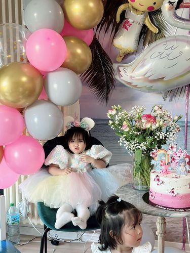 Customer photo review of Baby Girl Birthday Party Dress Toddler Summer Rainbow Pink Cake Princess Dress Girls Pageant Dresses