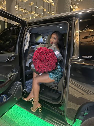 Customer photo review of Red Rose Bouquet