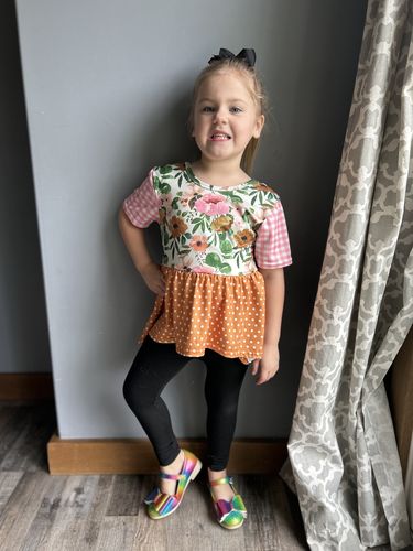 Customer photo review of [Rainbow] Bow Shoes