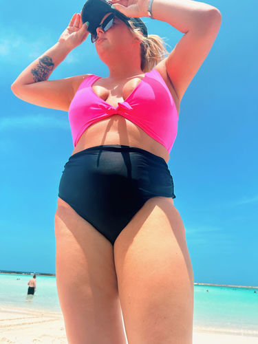Customer photo review of 'Dream' Bikini Top