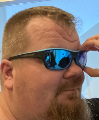 Customer photo review of Urheilu aurinkolasit polarisoiduilla linsseillä