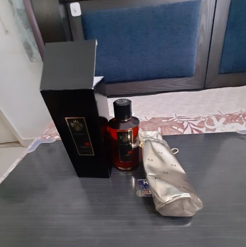 Customer photo review of Mancera Red Tobacco Eau De Parfum For Unisex