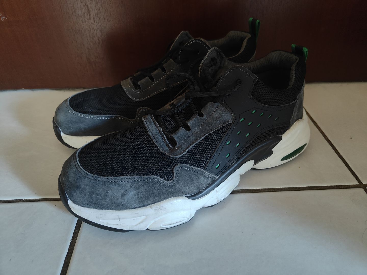 Customer photo review of Libra Lockfeet®