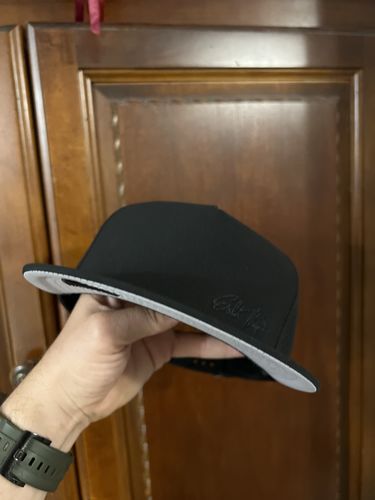 Customer photo review of THE BLACKOUT (flat)