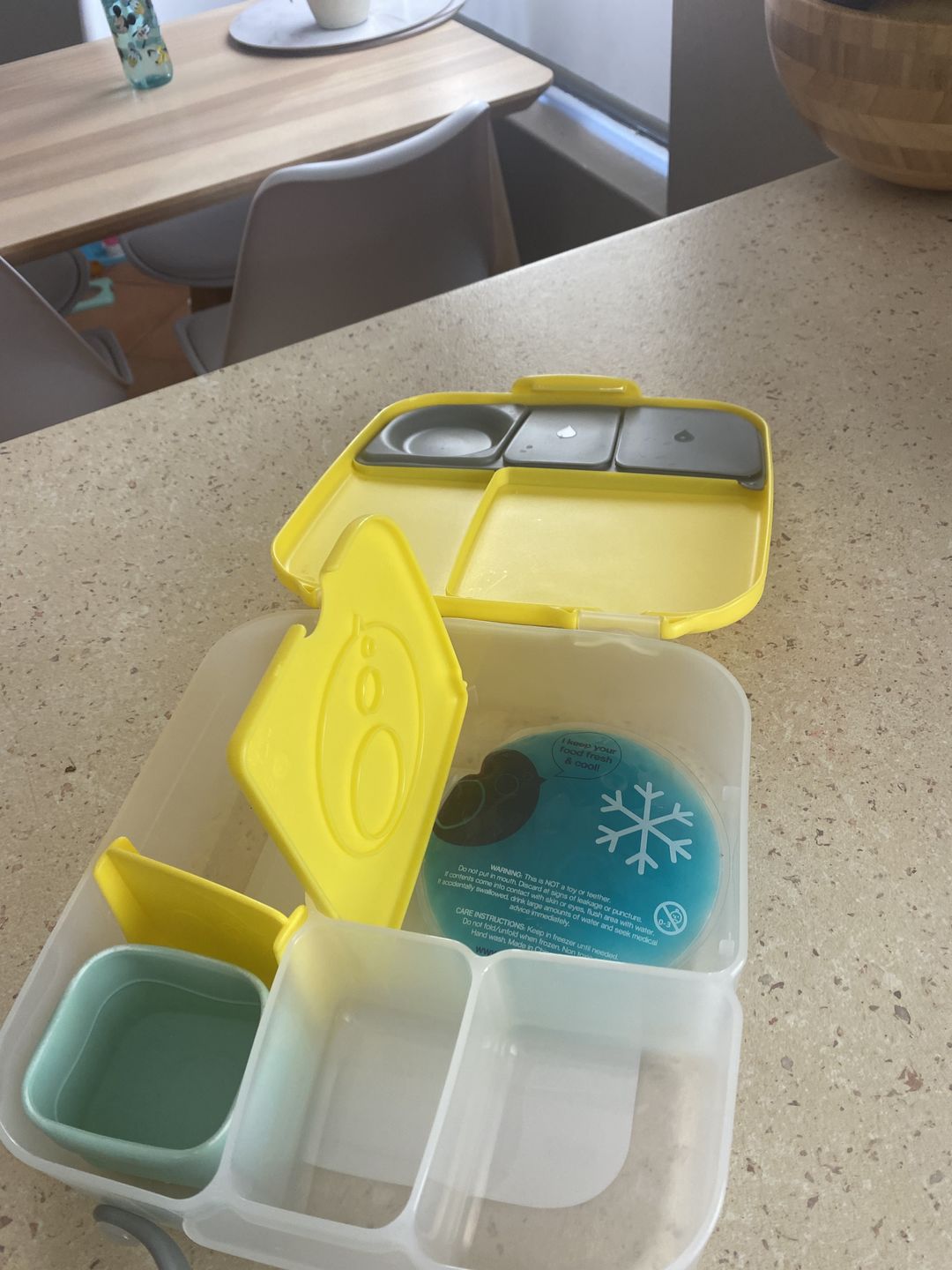 Customer photo review of b.box  Lunchbox  – Lemon Sherbet