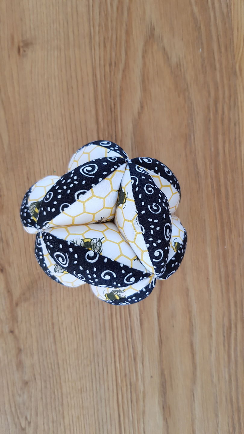 Customer photo review of Bees on Honeycomb Rose & Hubble Cotton Poplin Fabric