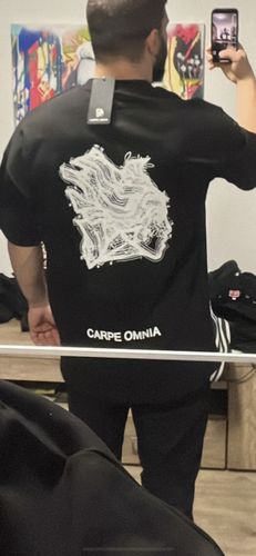 Customer photo review of CO Arrow T-Shirt Black