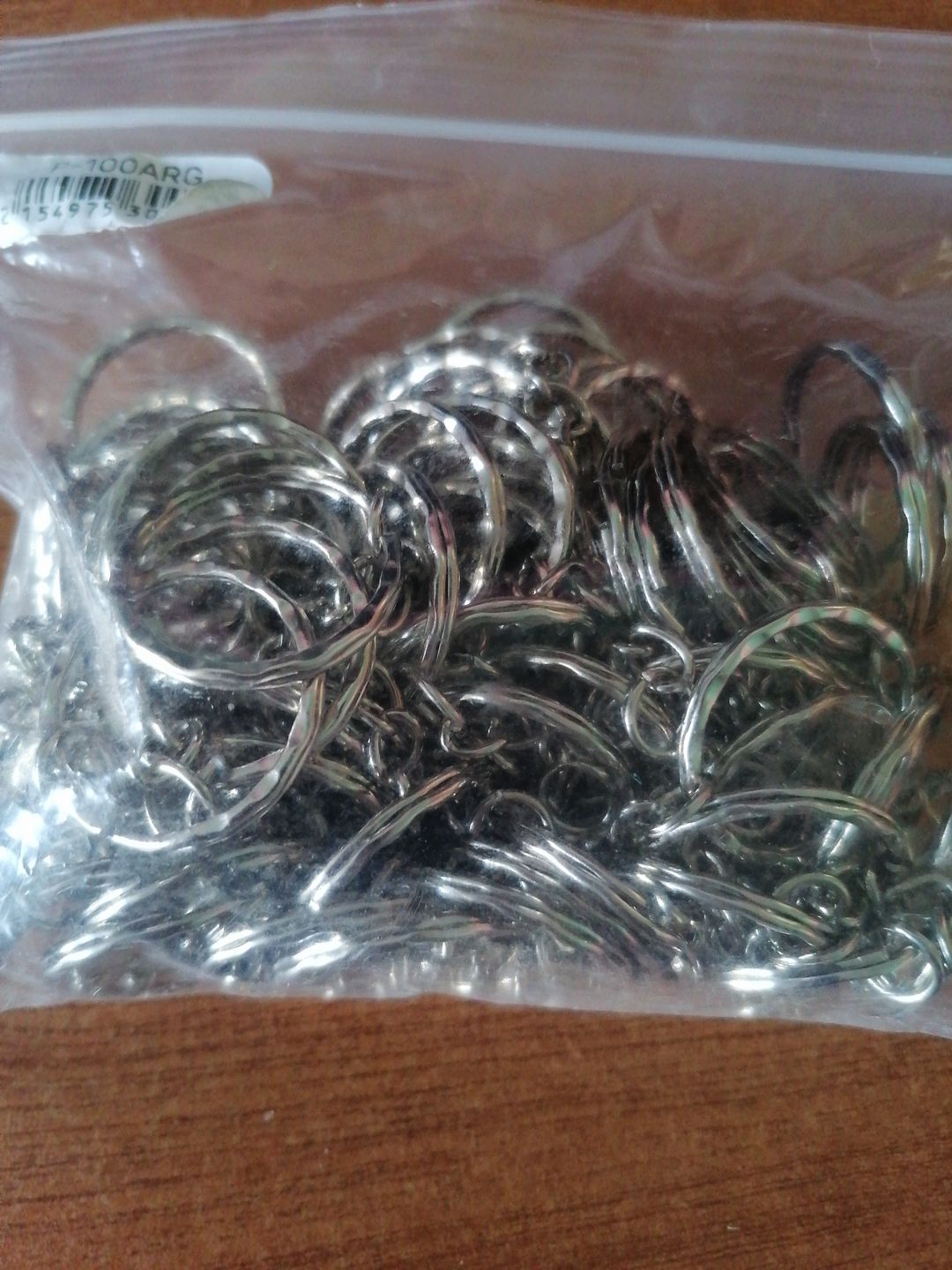 Customer photo review of Pack 100 Argollas de llavero