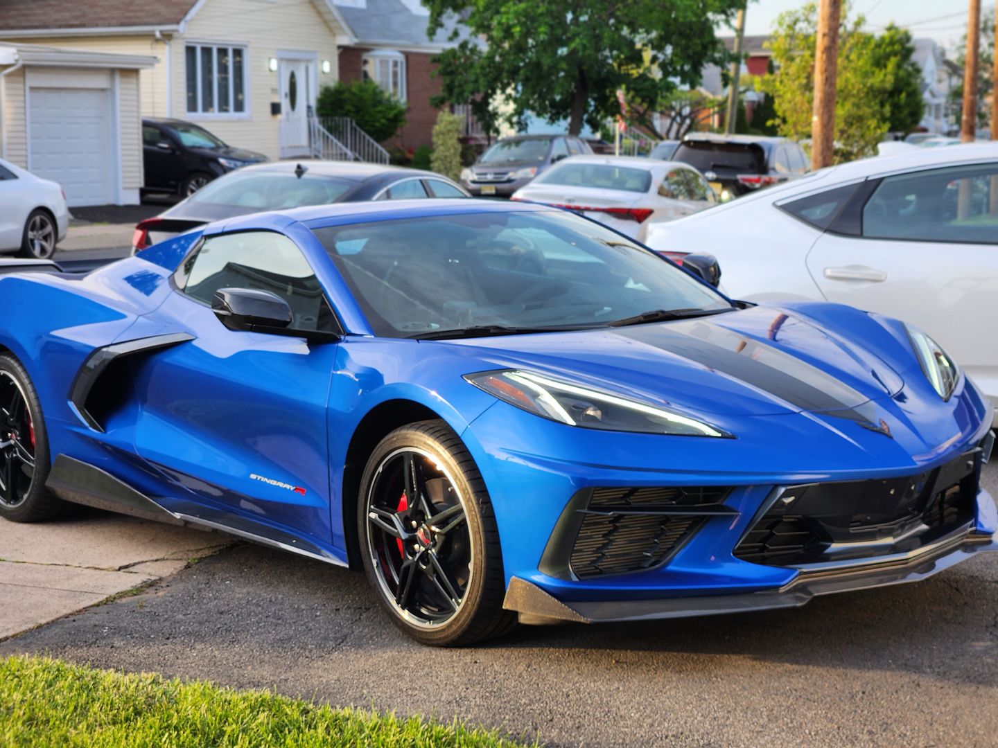 Customer photo review of Chevrolet Corvette C8 5VM Side Skirts Rocker Panels