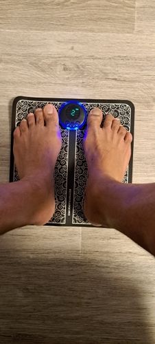 Customer photo review of Nulifely® EMS Foot Massager+