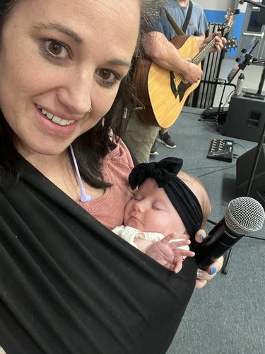 Customer photo review of Mama's Bonding Comforter