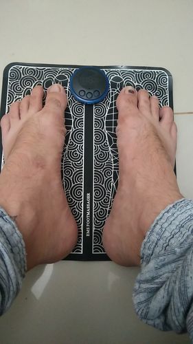 Customer photo review of Nulifely® EMS Foot Massager+