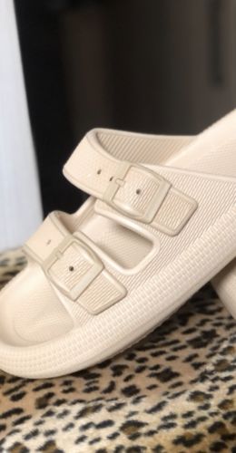 Customer photo review of Pillow Sandals