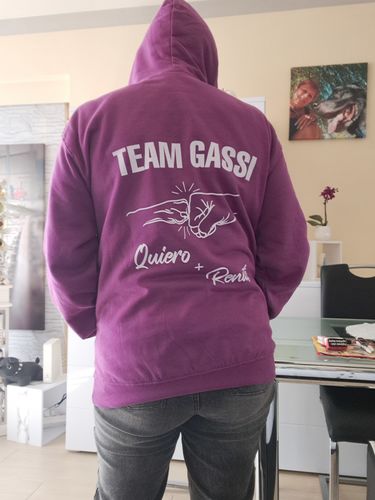 Customer photo review of Dream Team Fauststoß - Individuelles Damen Shirt Rückendruck