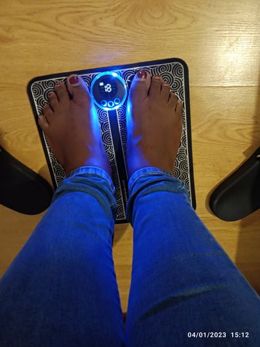 Customer photo review of Nulifely® EMS Foot Massager+
