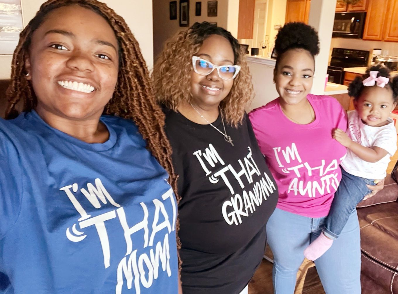 Customer photo review of I'm That Mom