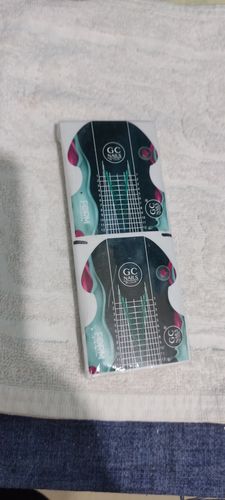Customer photo review of Formas 100 pzas GC Nails