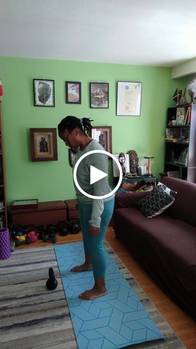 Customer video review of 6kg / 13lbs E-coated Cast Iron Kettlebell