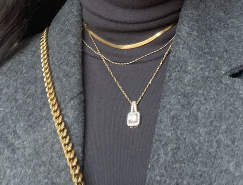 Customer photo review of Sleeky Halskette | 18K vergoldet