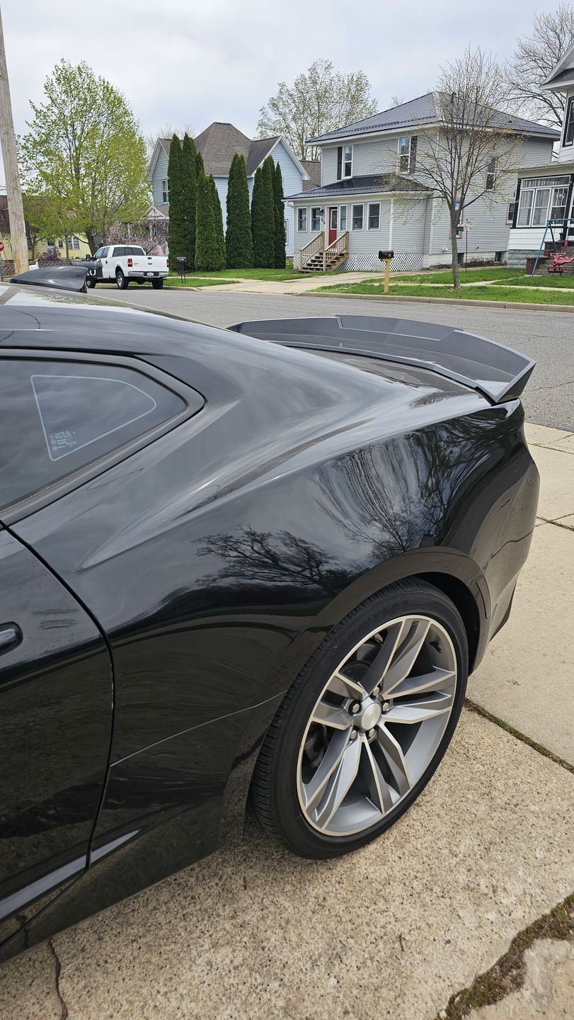 Customer photo review of 6th Gen Camaro Camaro EOS Track Package Rear Trunk Spoiler Wing