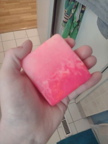 Customer photo review of Sweet and Low Yoni Bar