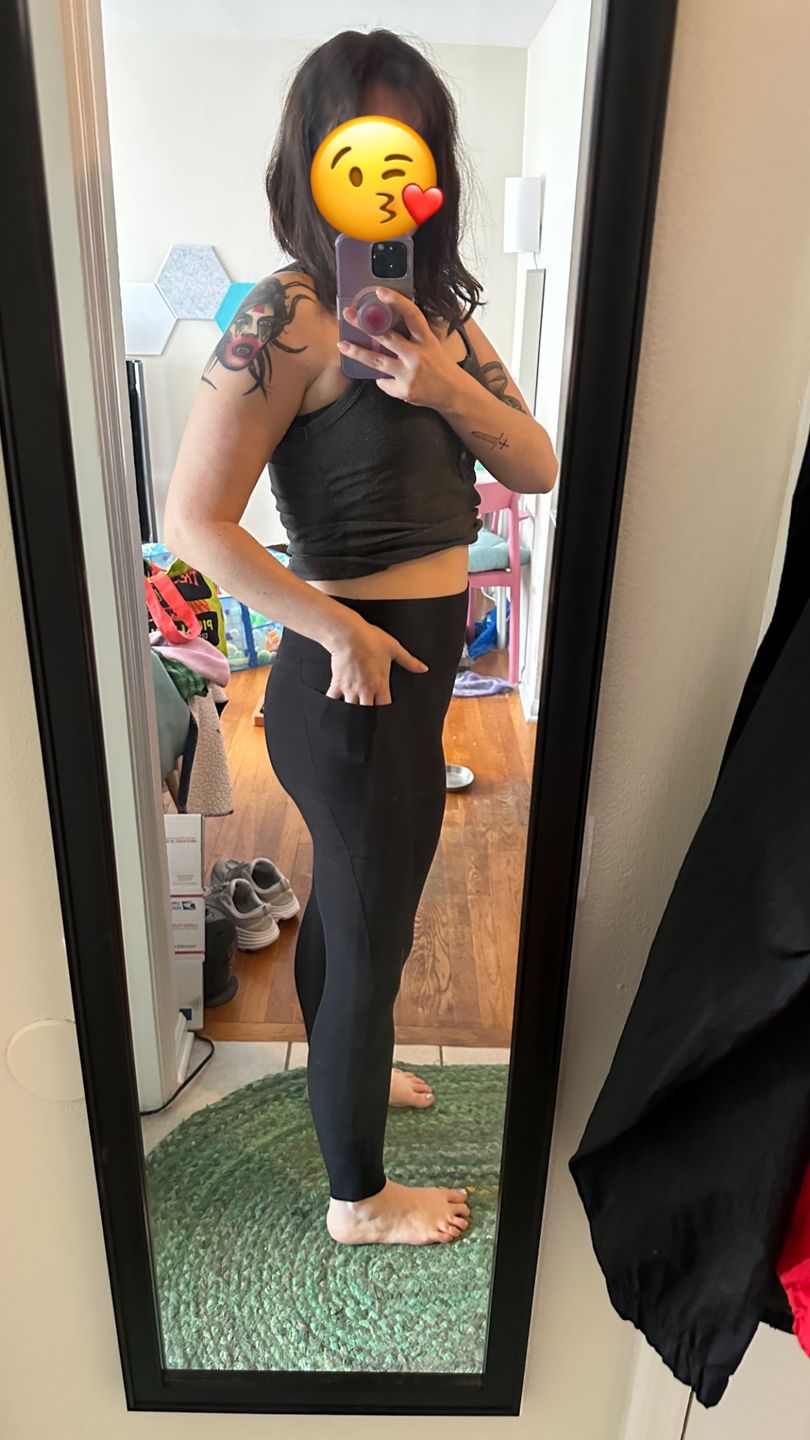 Customer photo review of Dream Leggings With Pockets | Black