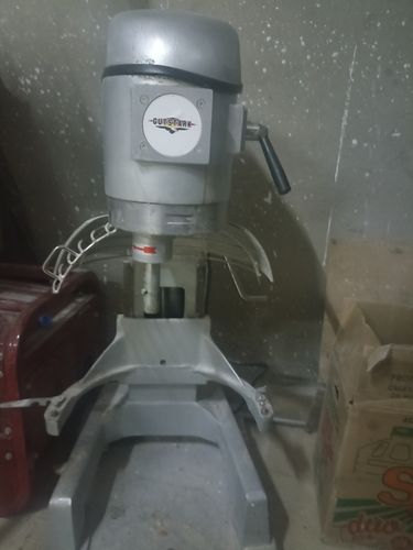 Customer photo review of Batidora Industrial 30lts 3 Velocidades 1500w