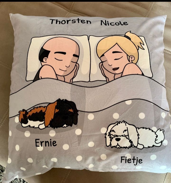 Customer photo review of Kuschelzeit mit Fellnasen - Individuelles Kissen