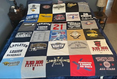 Customer photo review of Classic T-Shirt Blanket