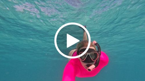 Customer video review of Luna Neon Pink Long Sleeve