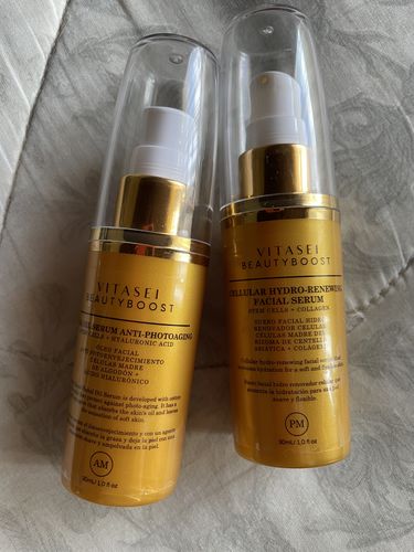 Customer photo review of KIT SUEROS FACIALES DÍA Y NOCHE CON CÉLULAS MADRE, COLÁGENO Y ÁCIDO HIALURÓNICO.