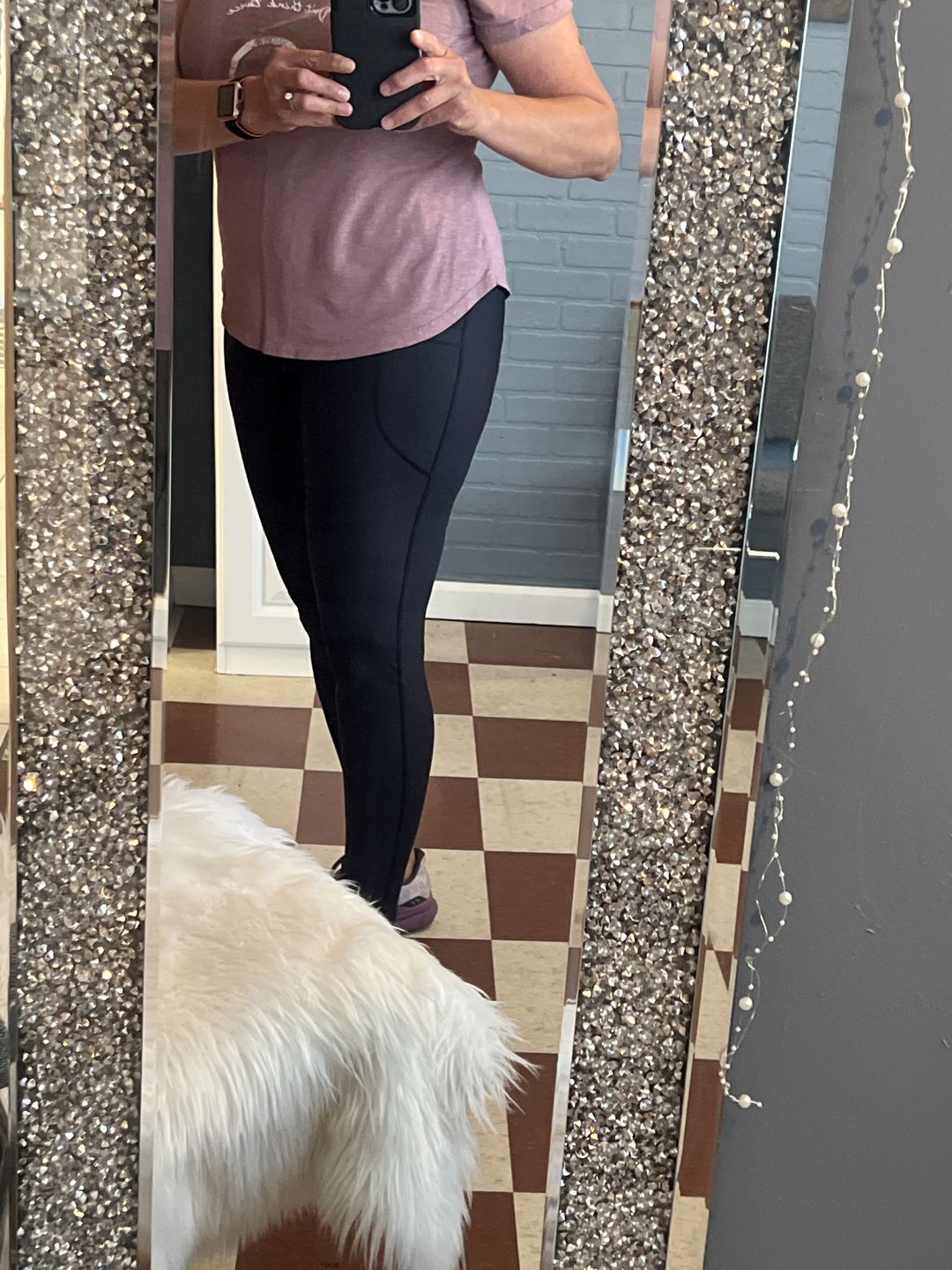 Customer photo review of Up-Tight Leggings