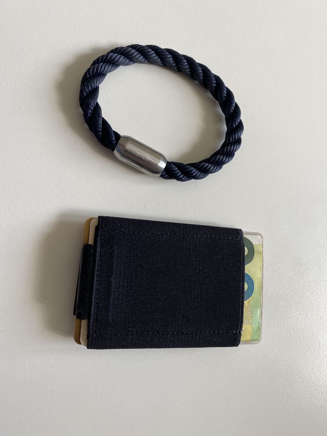 Customer photo review of Nano Boy card holder wallet with small elastic coin pocket