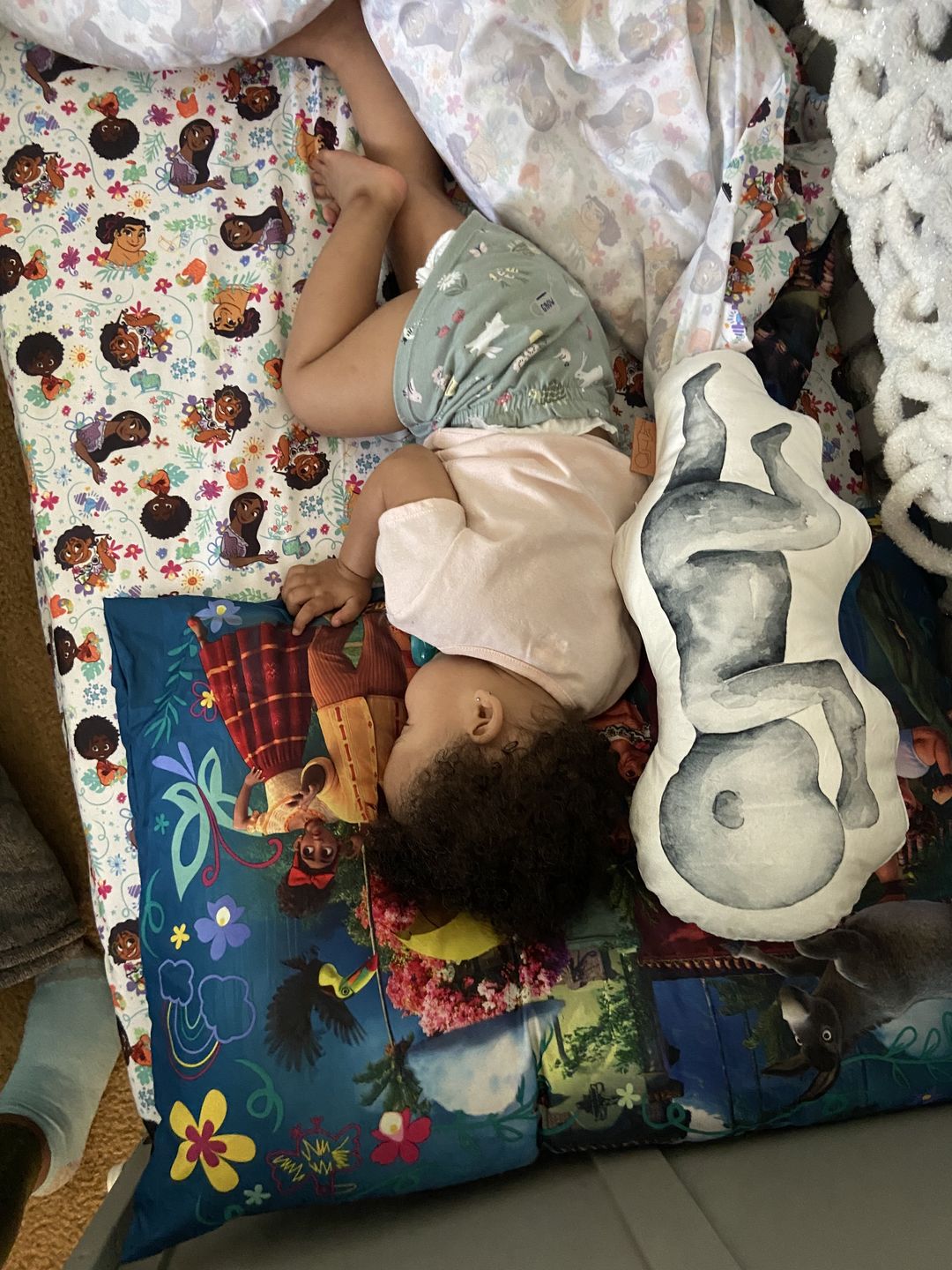 Customer photo review of Birth Pillow Watercolor One