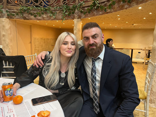 Customer photo review of Invisible Wire Human Hair Extension - Platinum Blonde Balayage