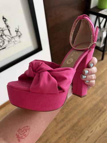 Customer photo review of Zapatilla Heydi Fucsia