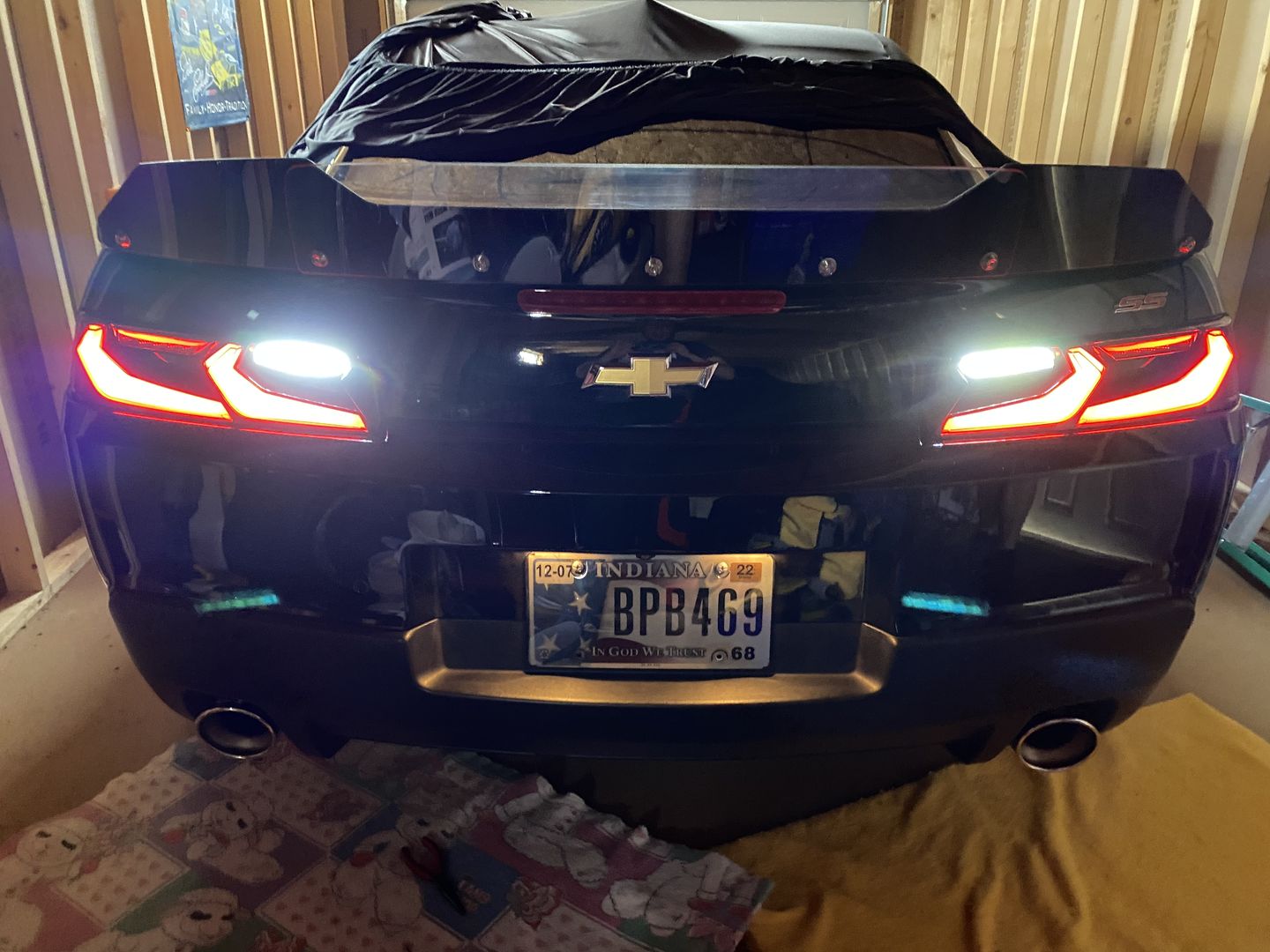 Customer photo review of 2014-2015 CHEVY CAMARO UMBRA LED TAILLIGHTS GLOSS BLACK/SMOKE LENS